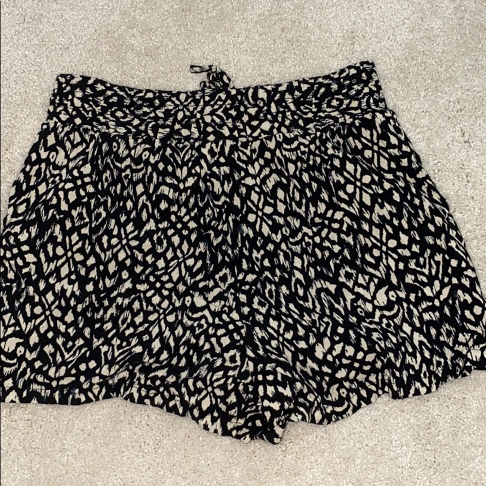 Shorts - Picture 2 of 2